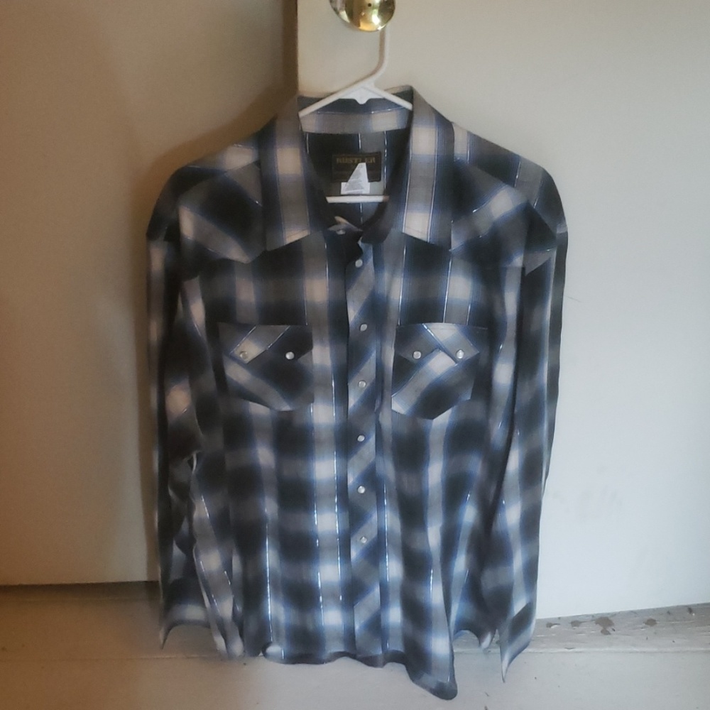 Mens snap down long sleeve